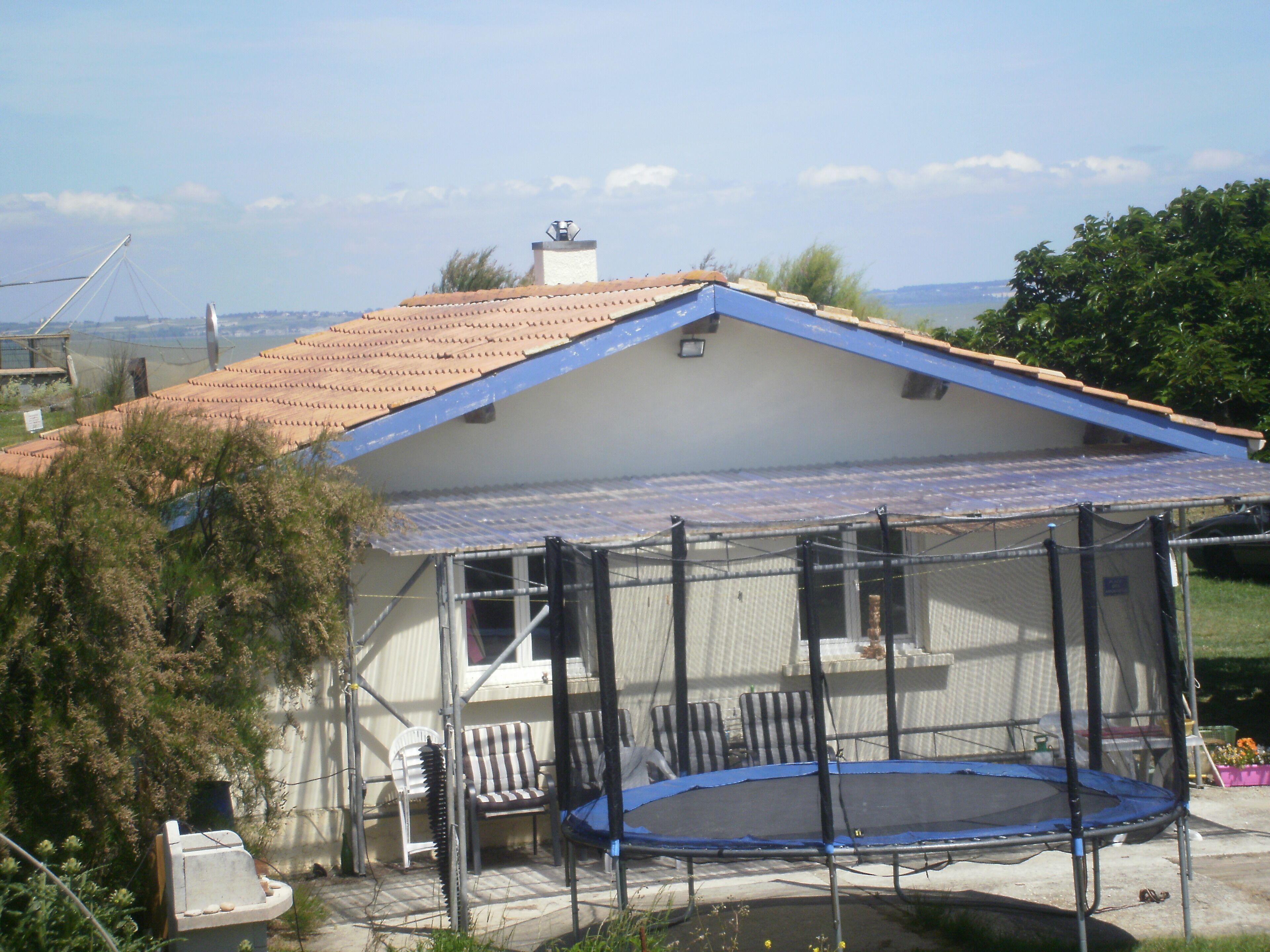 House at the water's edge