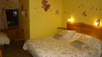 1 chambre, coffres-forts dans les chambres, Wi-Fi, draps fournis