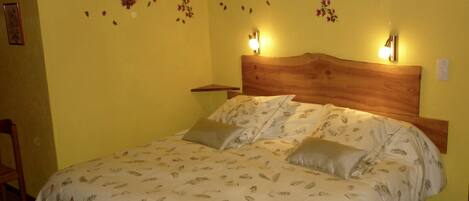 1 habitación, caja de seguridad en la habitación, wifi y ropa de cama