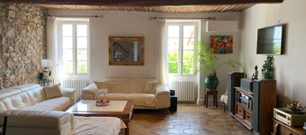 19th century farmhouse near Cannes beaches in quiet pool / spa / garden not overlooked