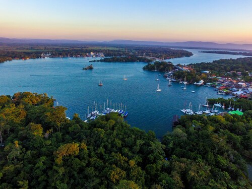 Beautiful Cottage in Rio Dulce Forest Farm