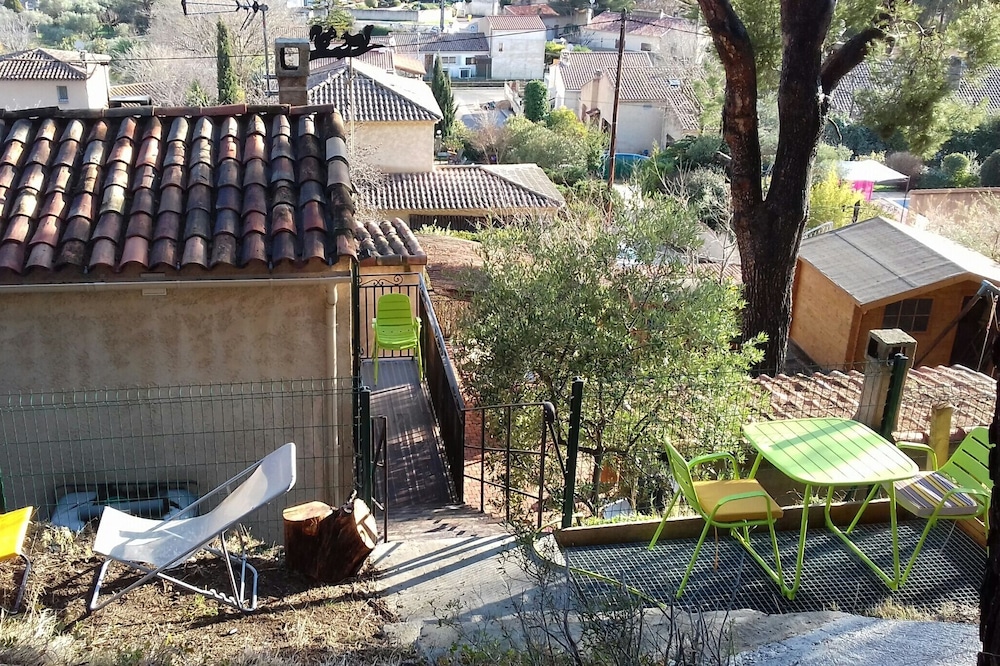 TOP VILLA APARTMENT UNDER THE PINS 13740 LE ROVE
