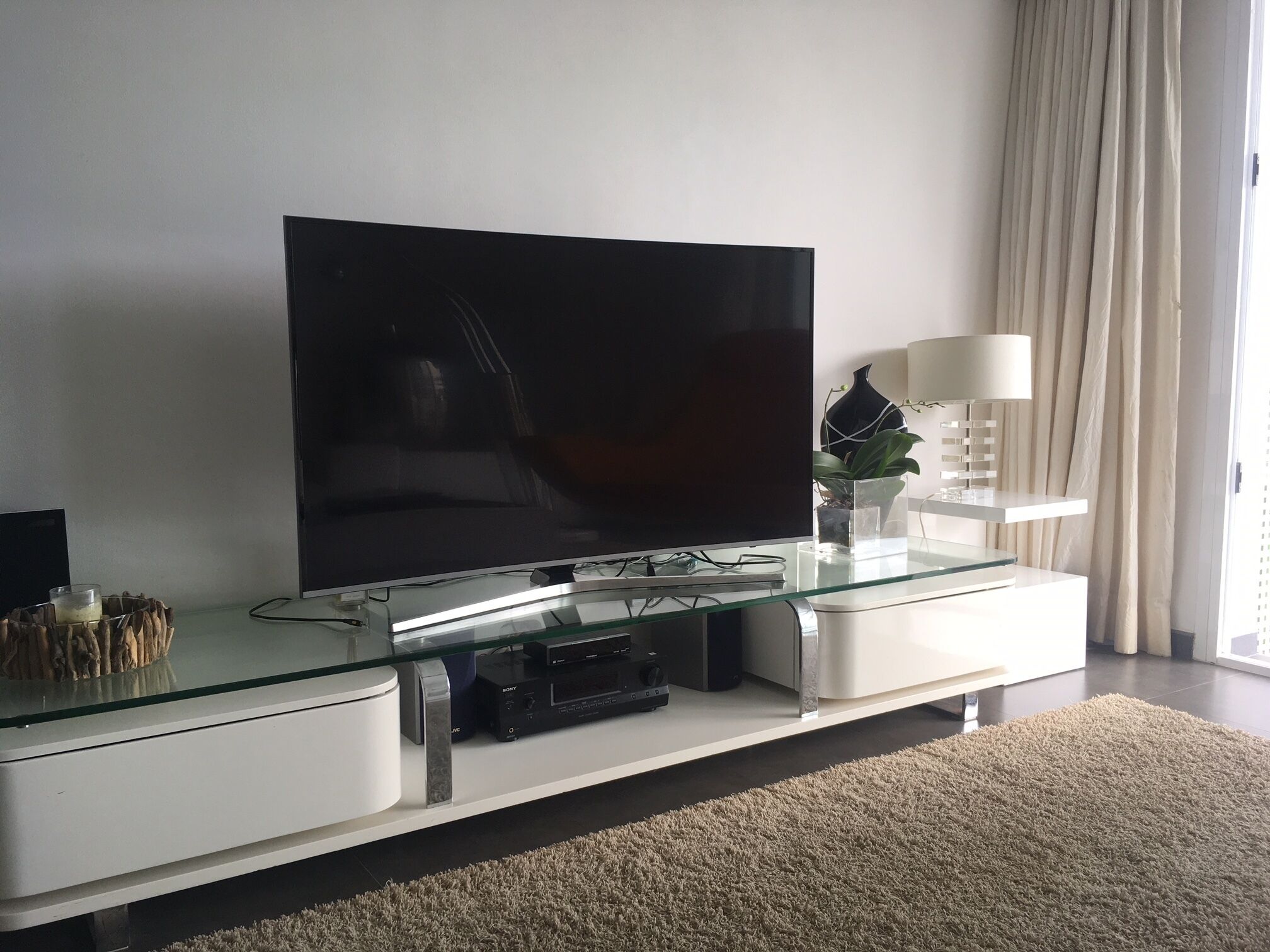 Design apartment with large terrace, garden and private pool.