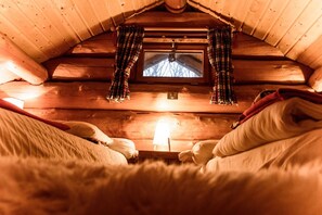 2 chambres, fer et planche Ă repasser, Wi-Fi, draps fournis