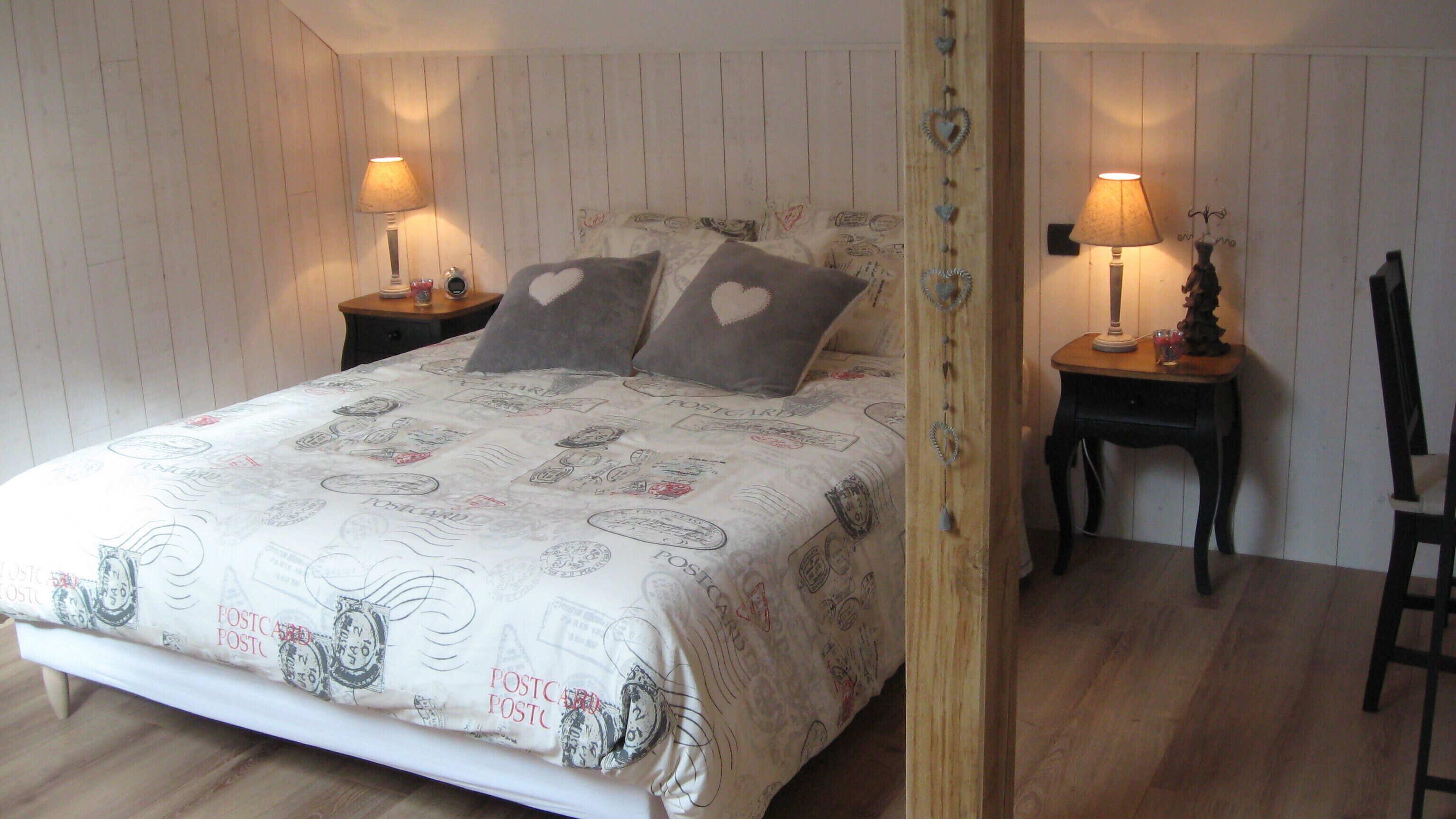 Le Clos de la Roche is located 19 kms from Rennes, room Bretillienne