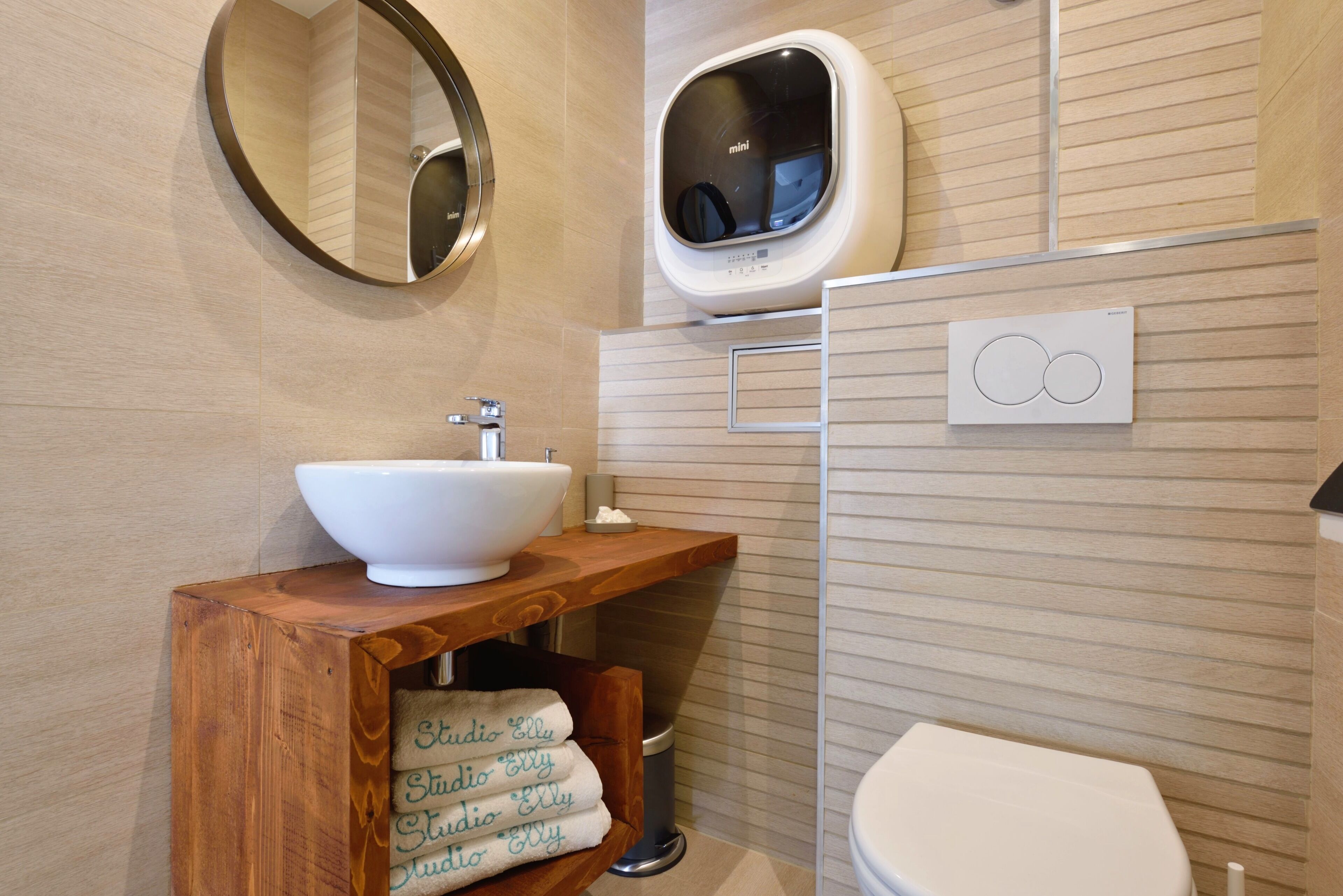 Central studio near the Palais des Festivals