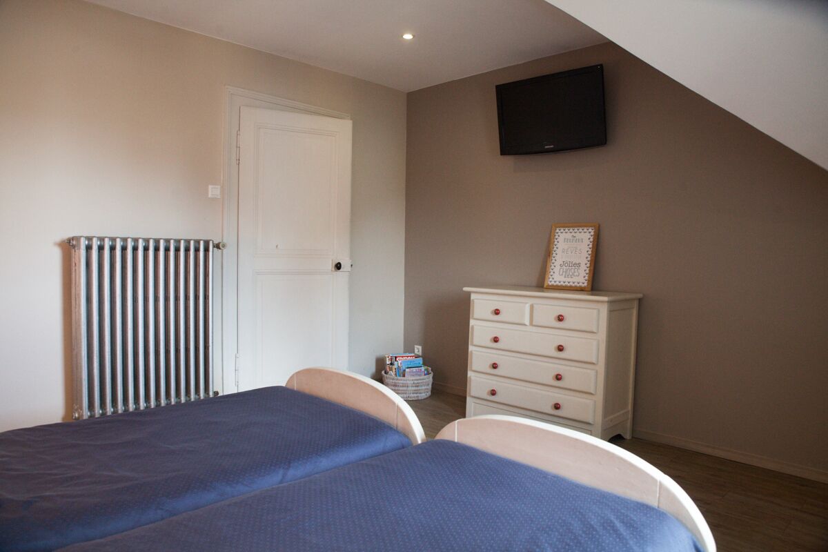 A quiet Colmar free easy parking area, 8 mins walk gareTGV