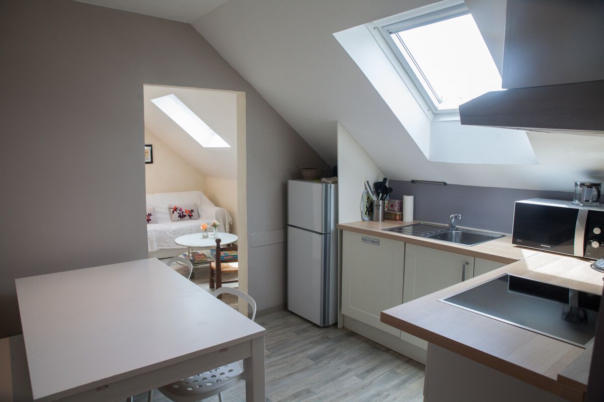 A quiet Colmar free easy parking area, 8 mins walk gareTGV