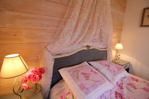 2 chambres, bureau, fer et planche à repasser, Wi-Fi gratuit