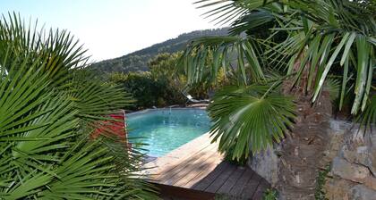 Gite T2 50m2 / sea view / terrace 10m2 / shared swimming pool