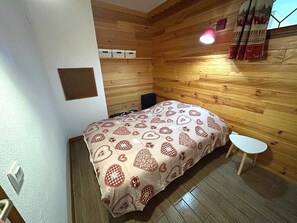 2 多间卧室、WiFi