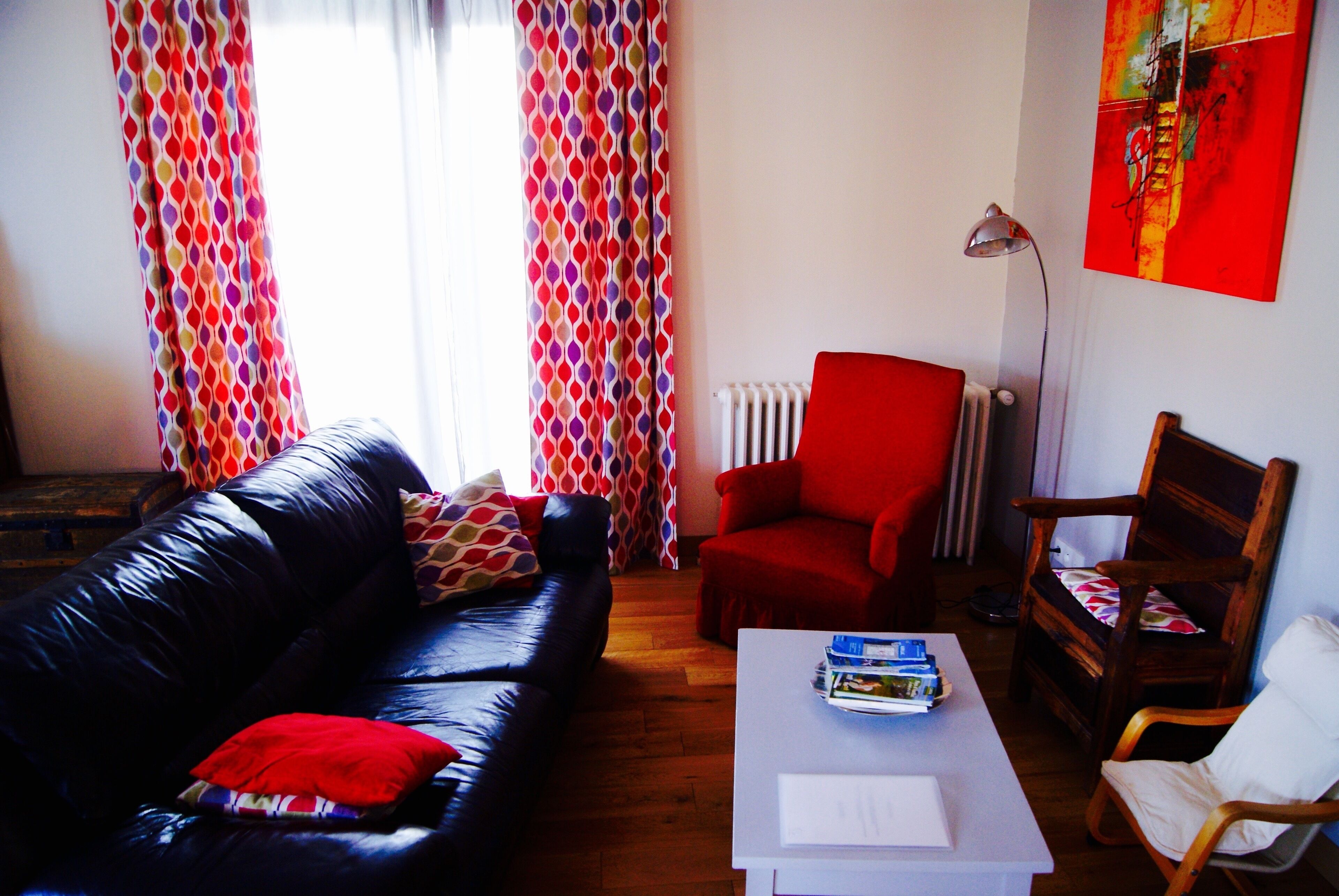 Cozy House, City and Garden