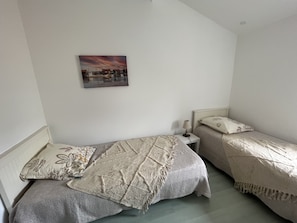 2 chambres, lit parapluie, Wi-Fi gratuit