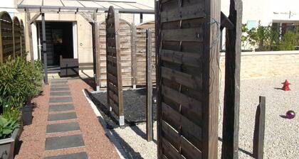 SAINTONGE ROMANE Indoor heated pool