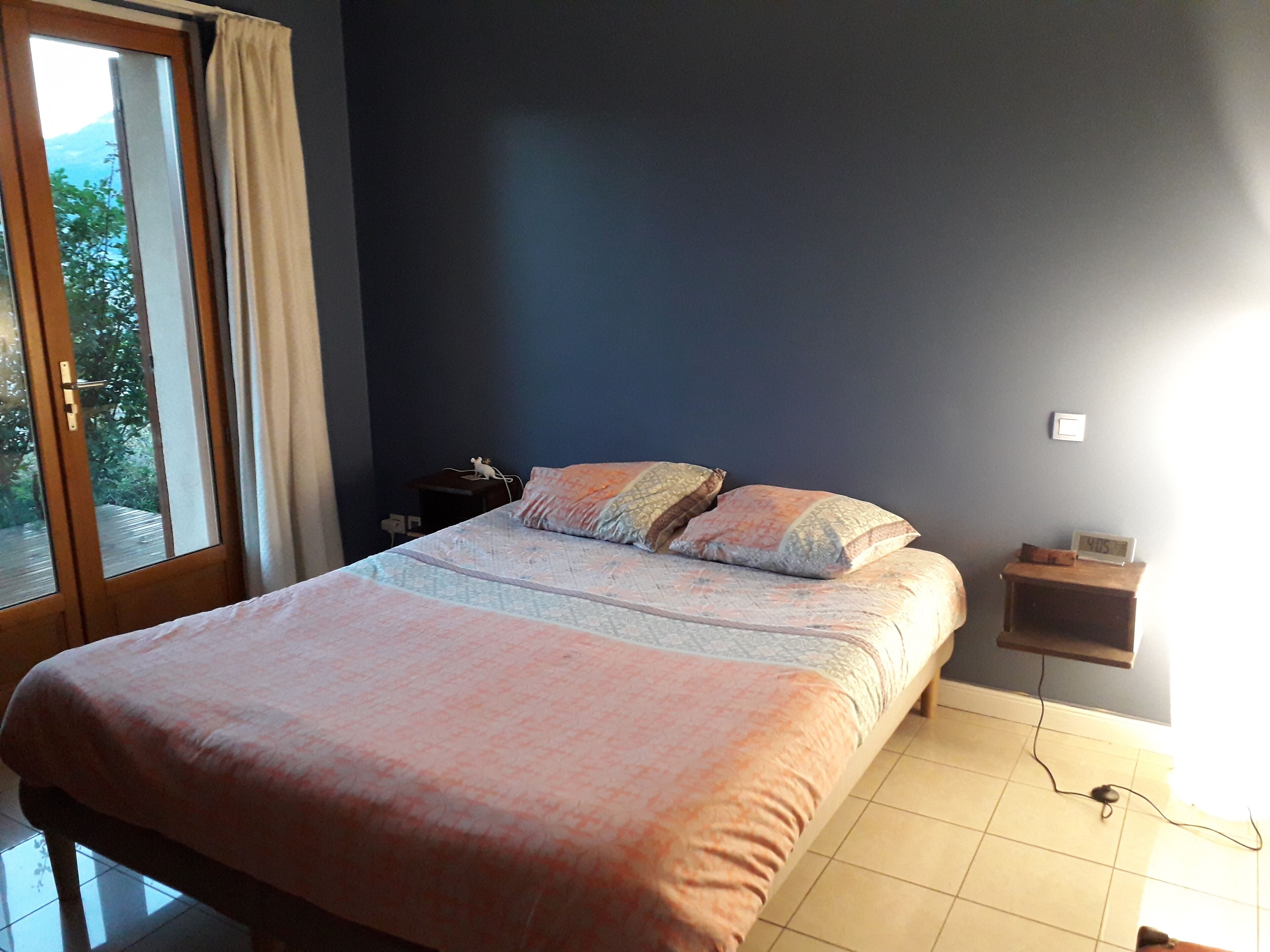 Panoramic chalet lake Serre Ponçon