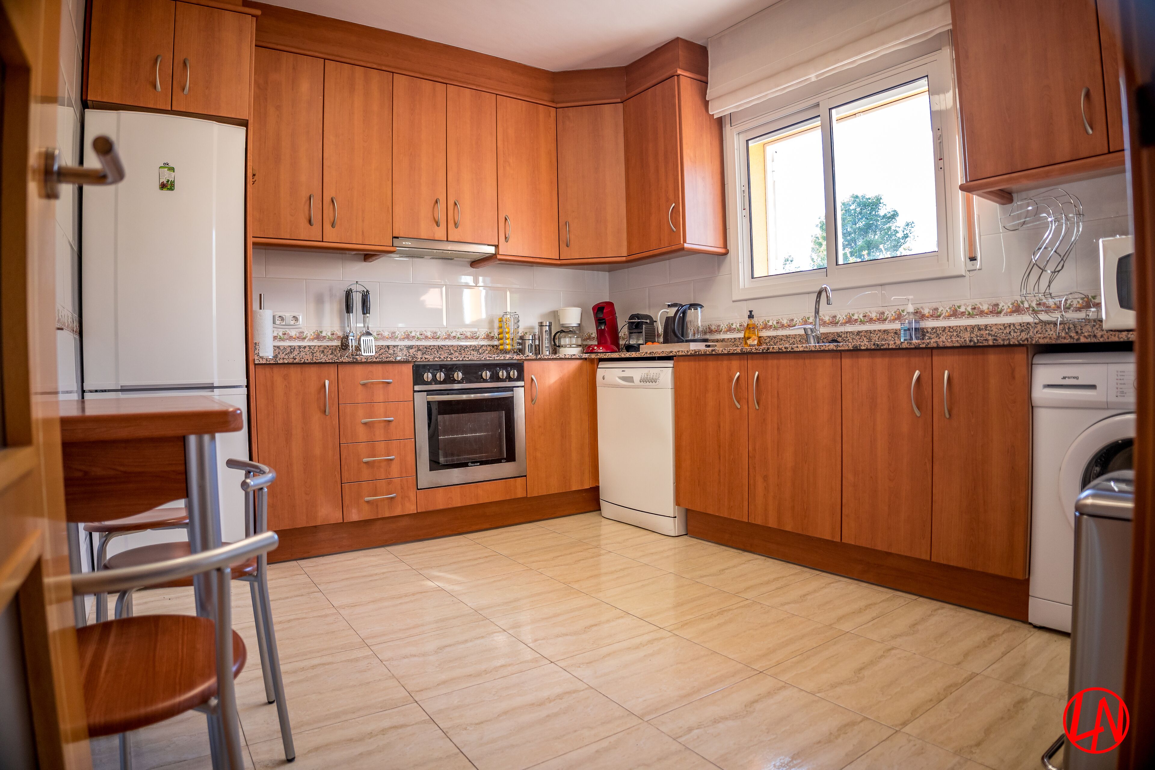 Comfortable villa with pool coves and beaches at 300 meters