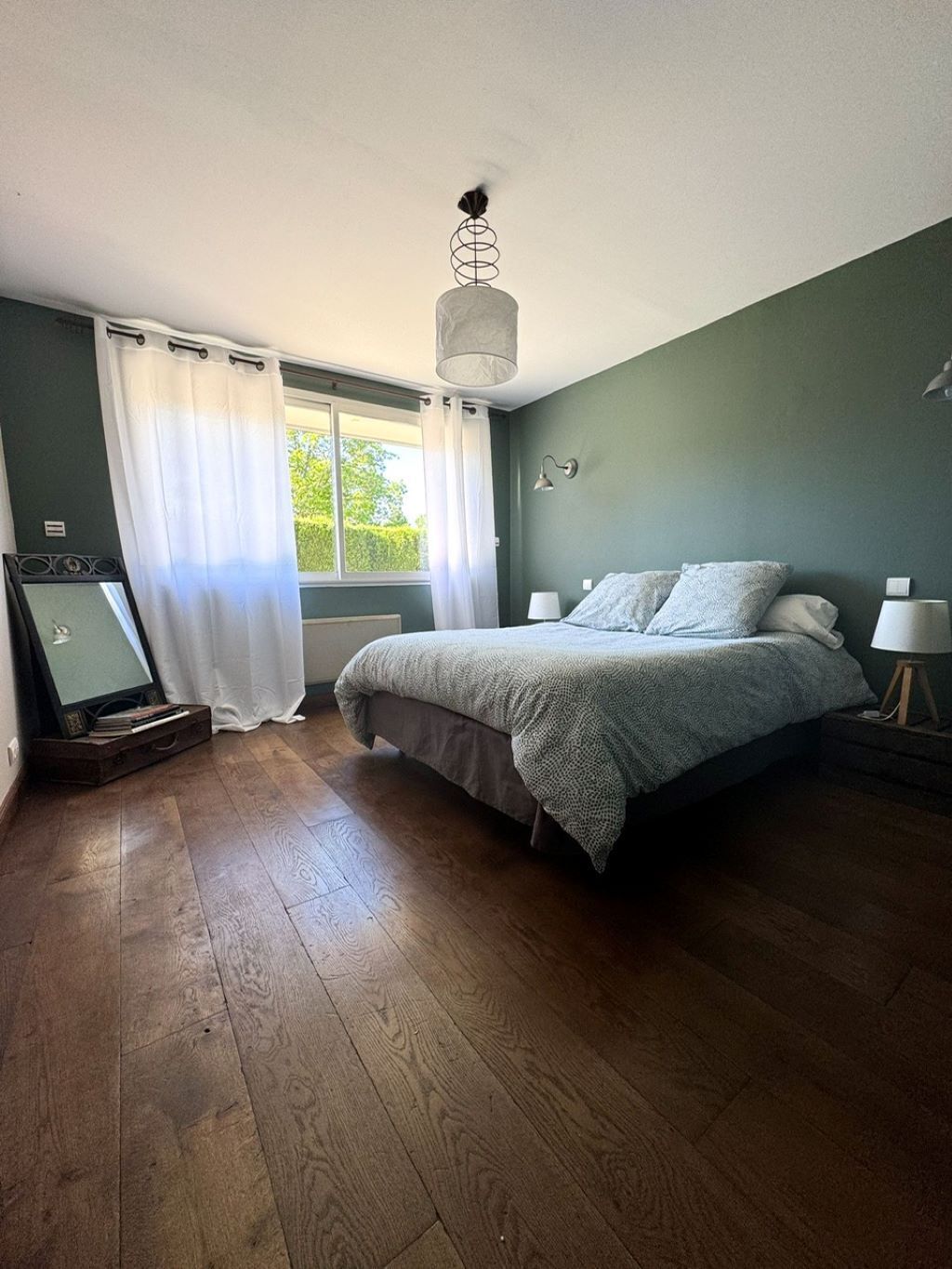 3 slaapkamers, reisbedje, gratis wifi, beddengoed