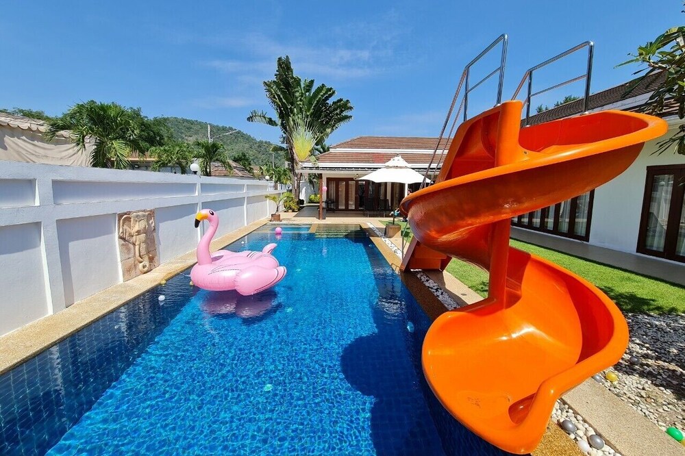 Thiva Pool Villa Hua Hin