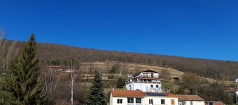 --FAMILY HOLIDAY HOME IN CATHAR COUNTRY IN LAVELANET--