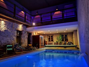 Innenpool, beheizter Pool