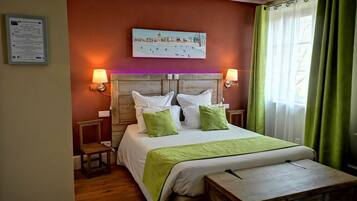 1 chambre, chambres insonorisées, Wi-Fi gratuit, draps fournis