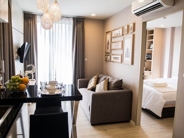 1 bedroom, in-room safe, iron/ironing board, WiFi