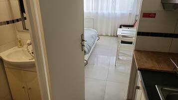 1 Schlafzimmer, Bügeleisen/Bügelbrett, WLAN, Bettwäsche