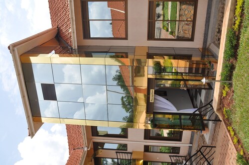 Signature Hotel Apartments