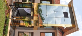 Signature Hotel Apartments