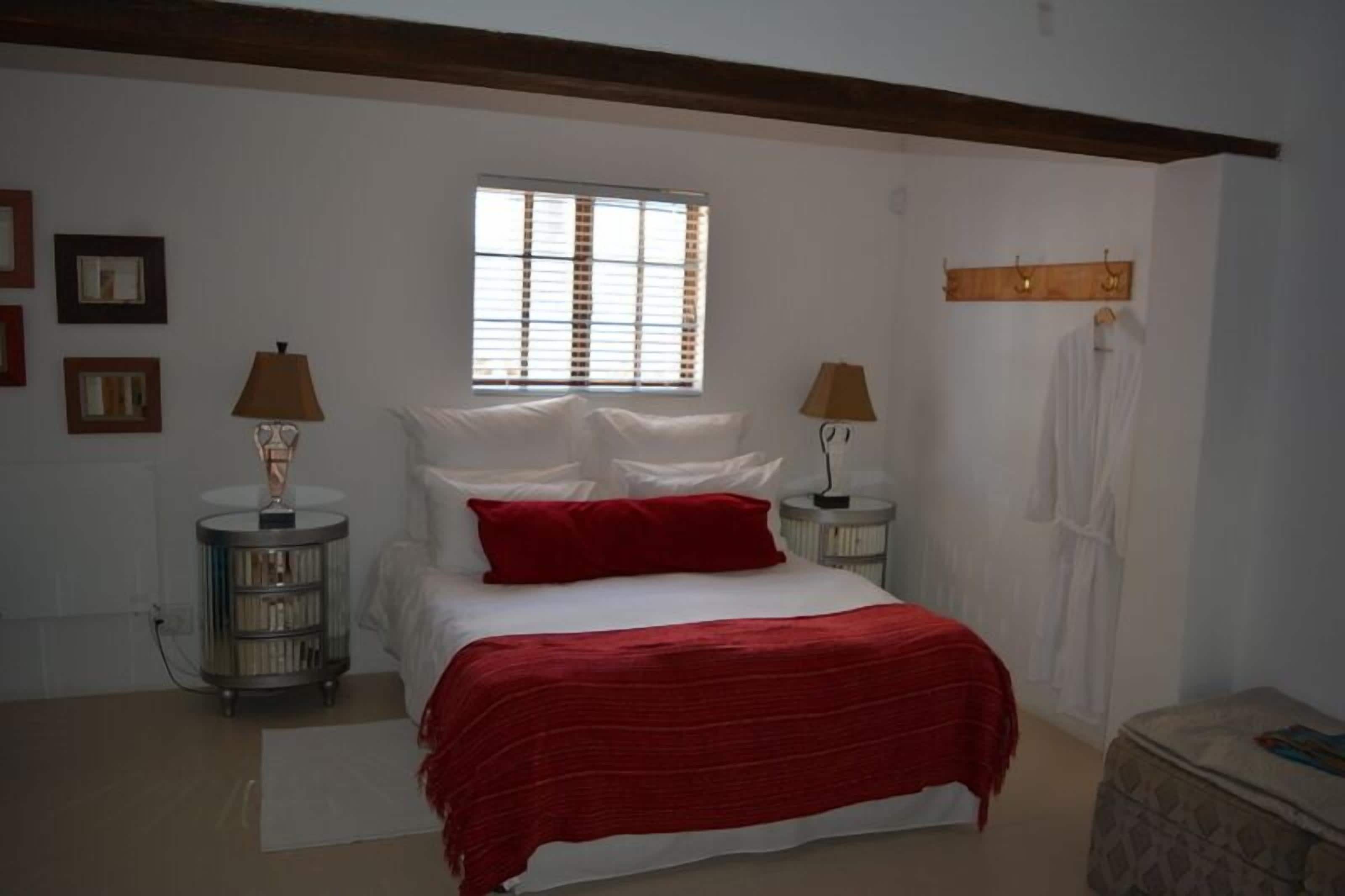 Apartamento estándar, 2 habitaciones | Ropa de cama