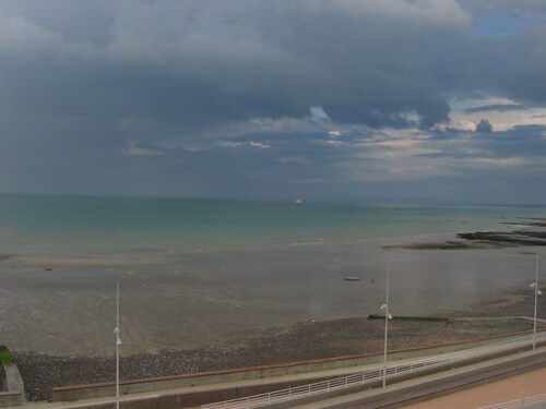 Appartement aan de kust, 3e verdieping