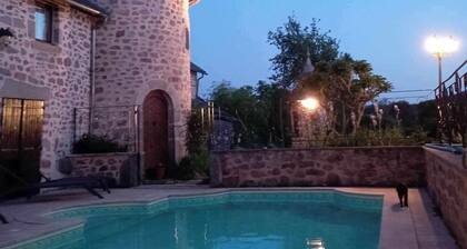 Chambres d'hĂŽtes 2 personnes maxi - Meix Jeannin