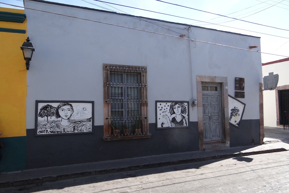 CASA GALERÍA QUINTO ELEMENTO