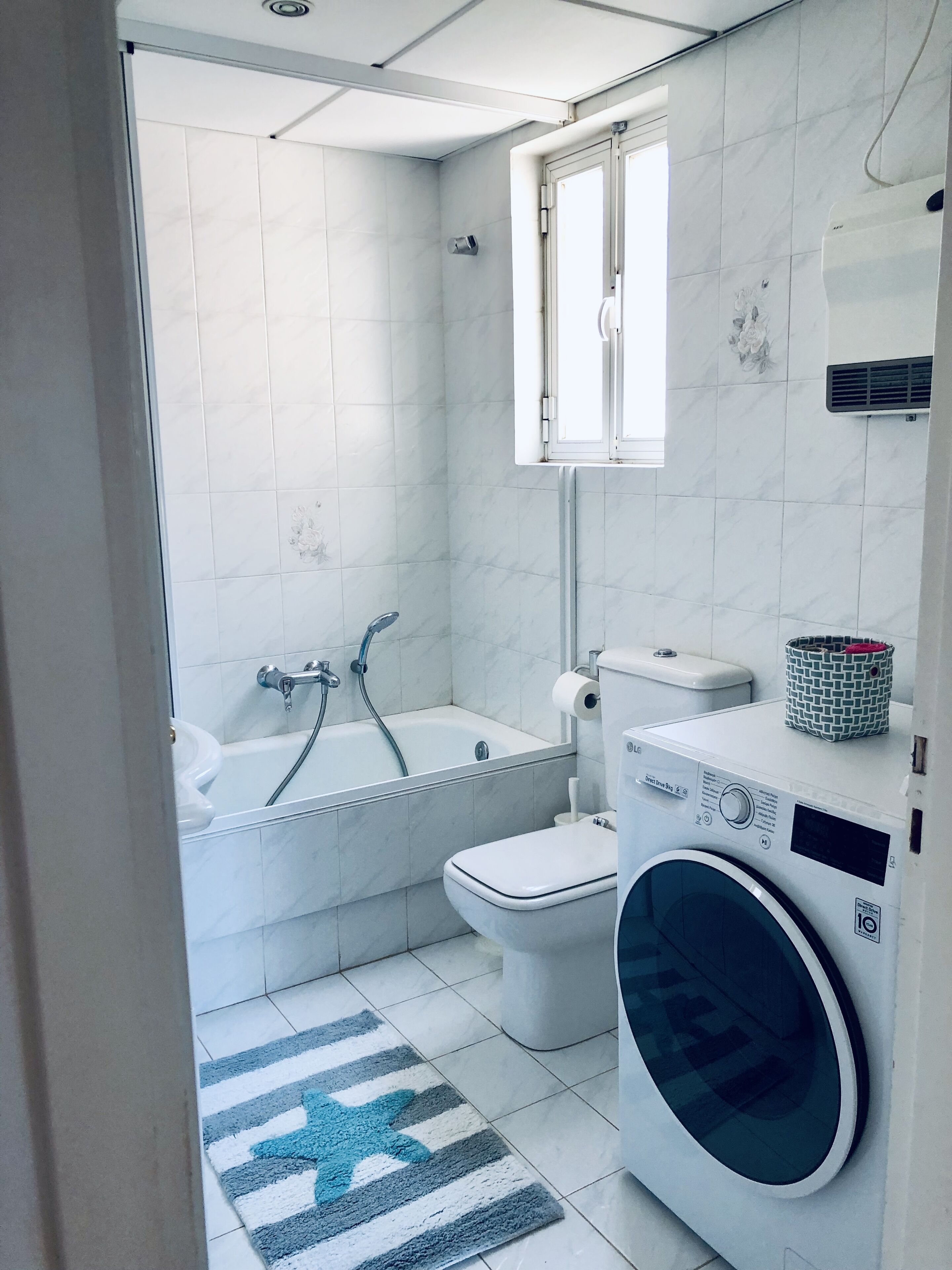 2 Bedroom Penthouse with million dollar view!