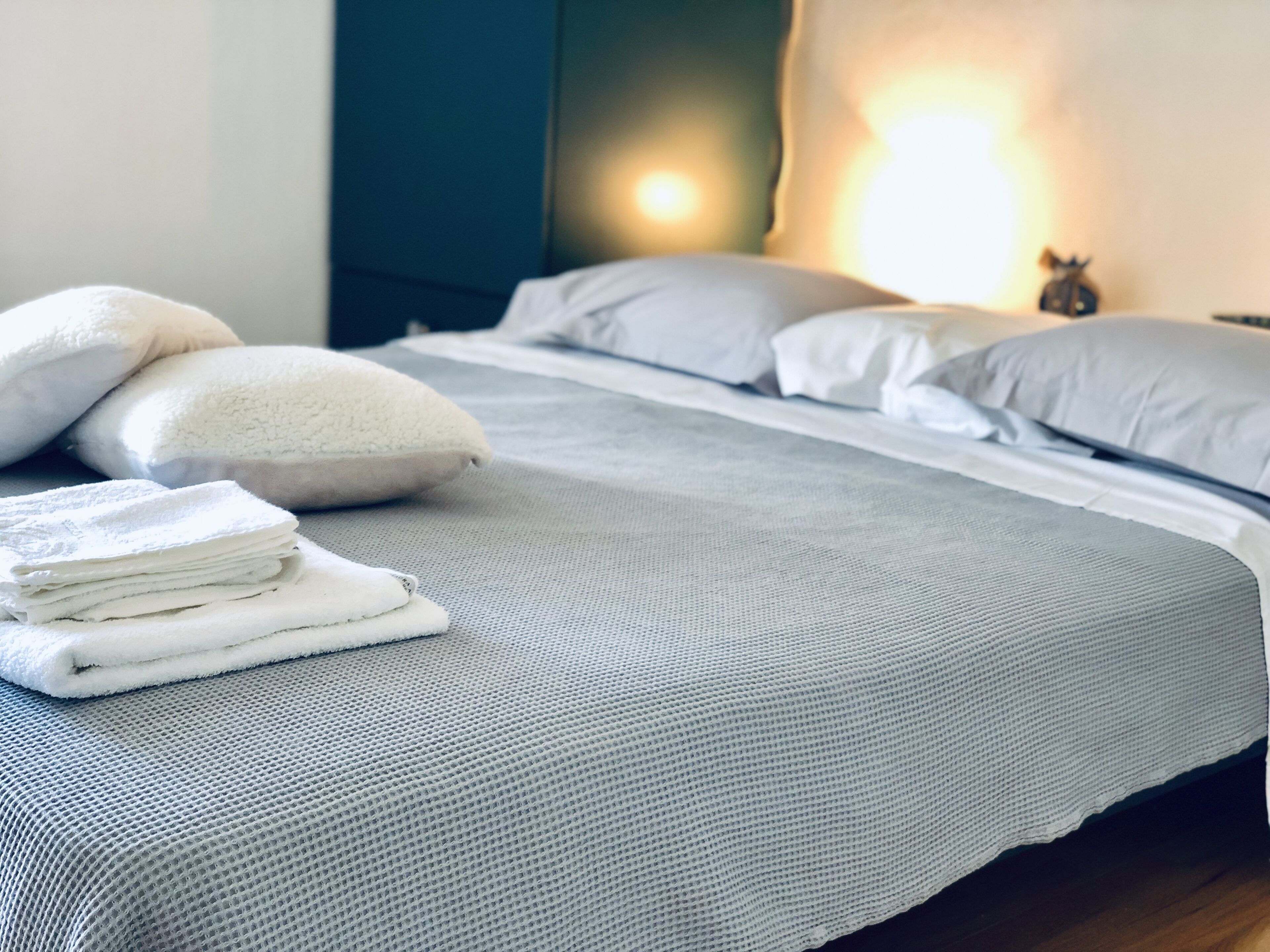 2 Bedroom Penthouse with million dollar view!