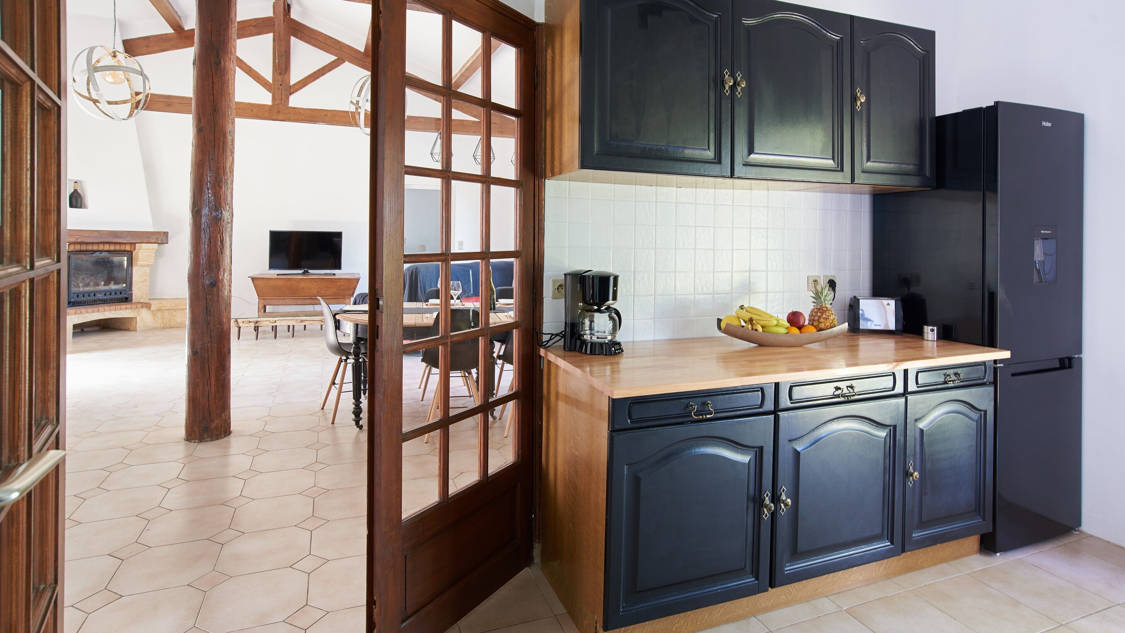 Near Pezenas - Cottage sleeps 8 in a vineyard of the 17th