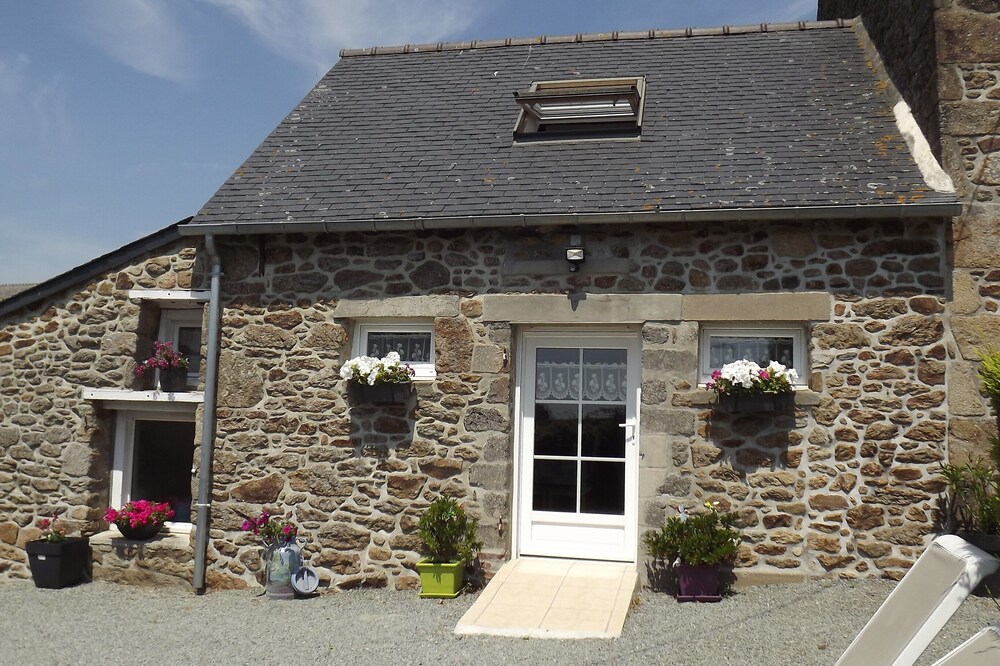 Cottage in Brittany, between land and sea, quiet, wifi / anvc