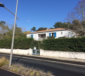 Exterior - LARGE APARTMENT 4/6 PEOPLE NEAR THE BEACH (La Teste-De-Buch)