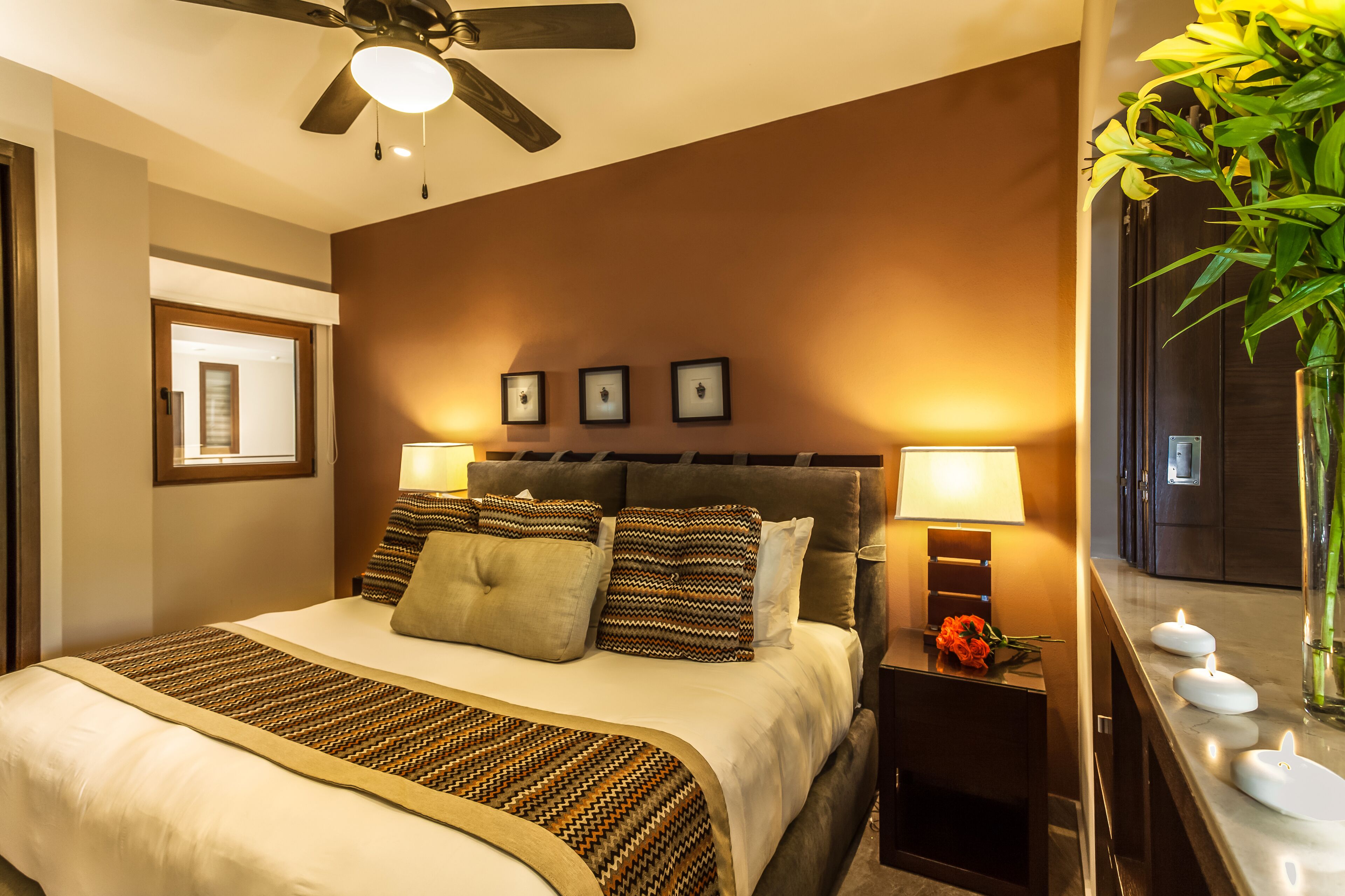 1 bed 1 bath Mountain View Suite · R107