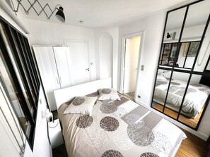 1 Schlafzimmer, Zimmersafe, Bügeleisen/Bügelbrett, Reisekinderbett