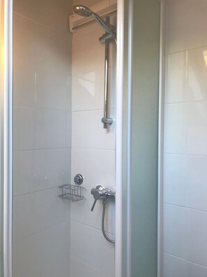 Dusche