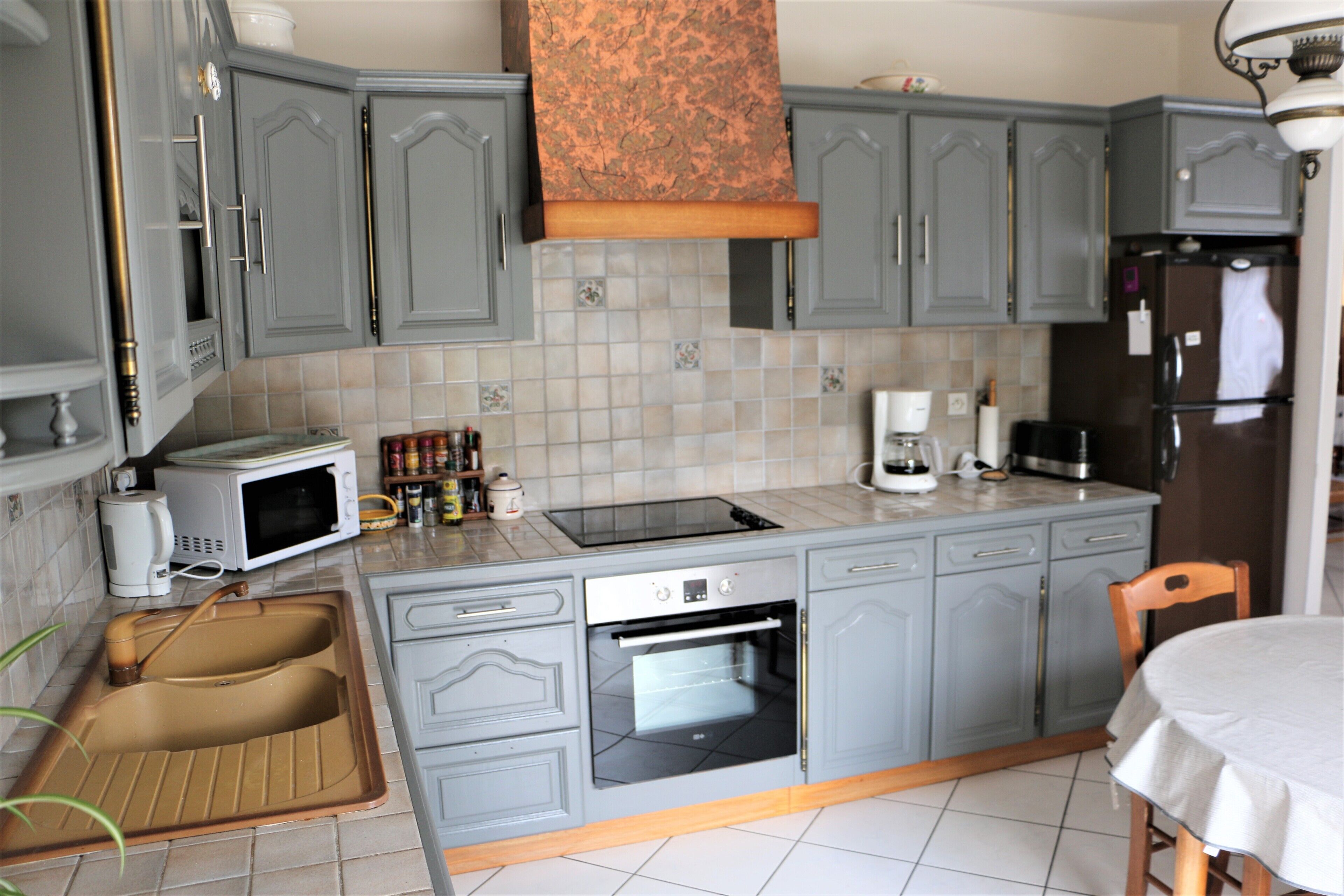 Recent house near Beaches Locqueltas, Kerguelen, City center, market, casino