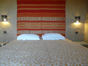 4 間睡房、Wi-Fi、床單、方便輪椅出入