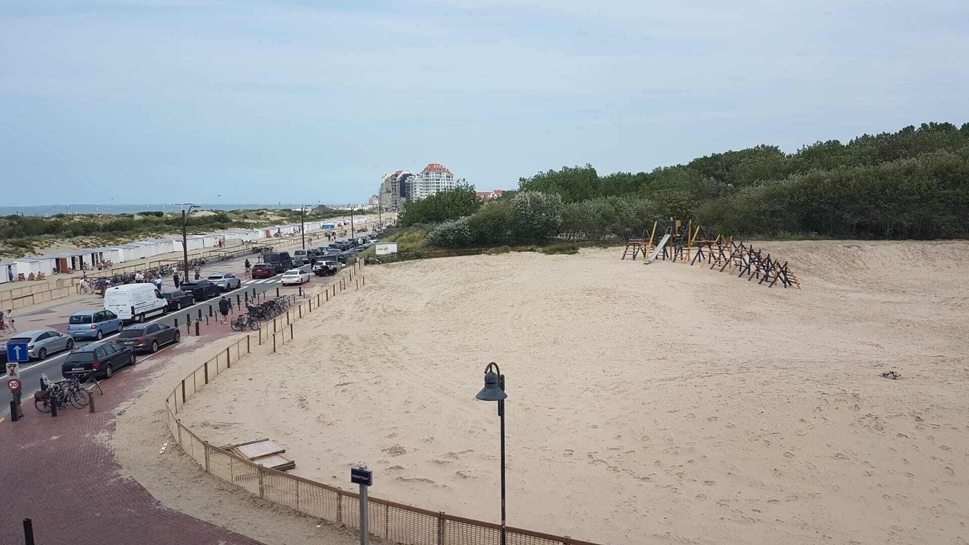 Strand
