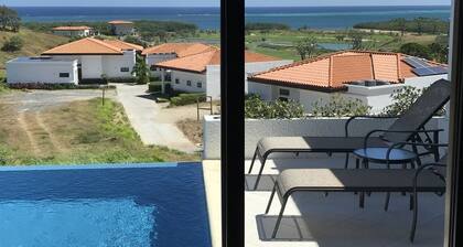 Luxury Villa 2 Bed 2. 5 Bath Amazing View Karibianmerelle