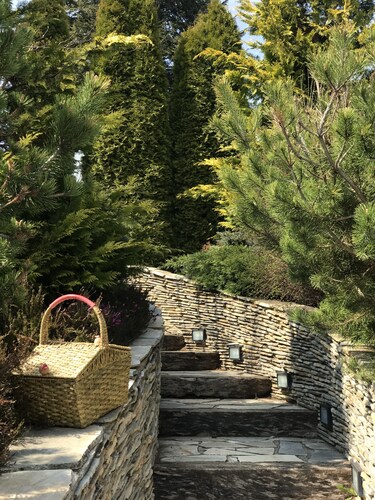 Gîte in the mountains 1140m facing the swimming pool ideal for hiking guaranteed change of scenery