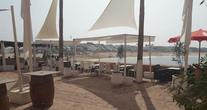 VILLA MEUBLEE DE CHARME EINE BOUZNIKA-BUCHT