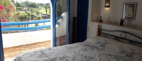 3 soveværelser, strygejern/strygebræt, internetforbindelse, sengetøj