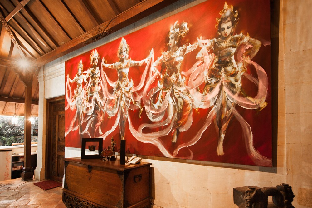 Traditional Luxury Joglo in Kerobokan: Experience REAL Bali