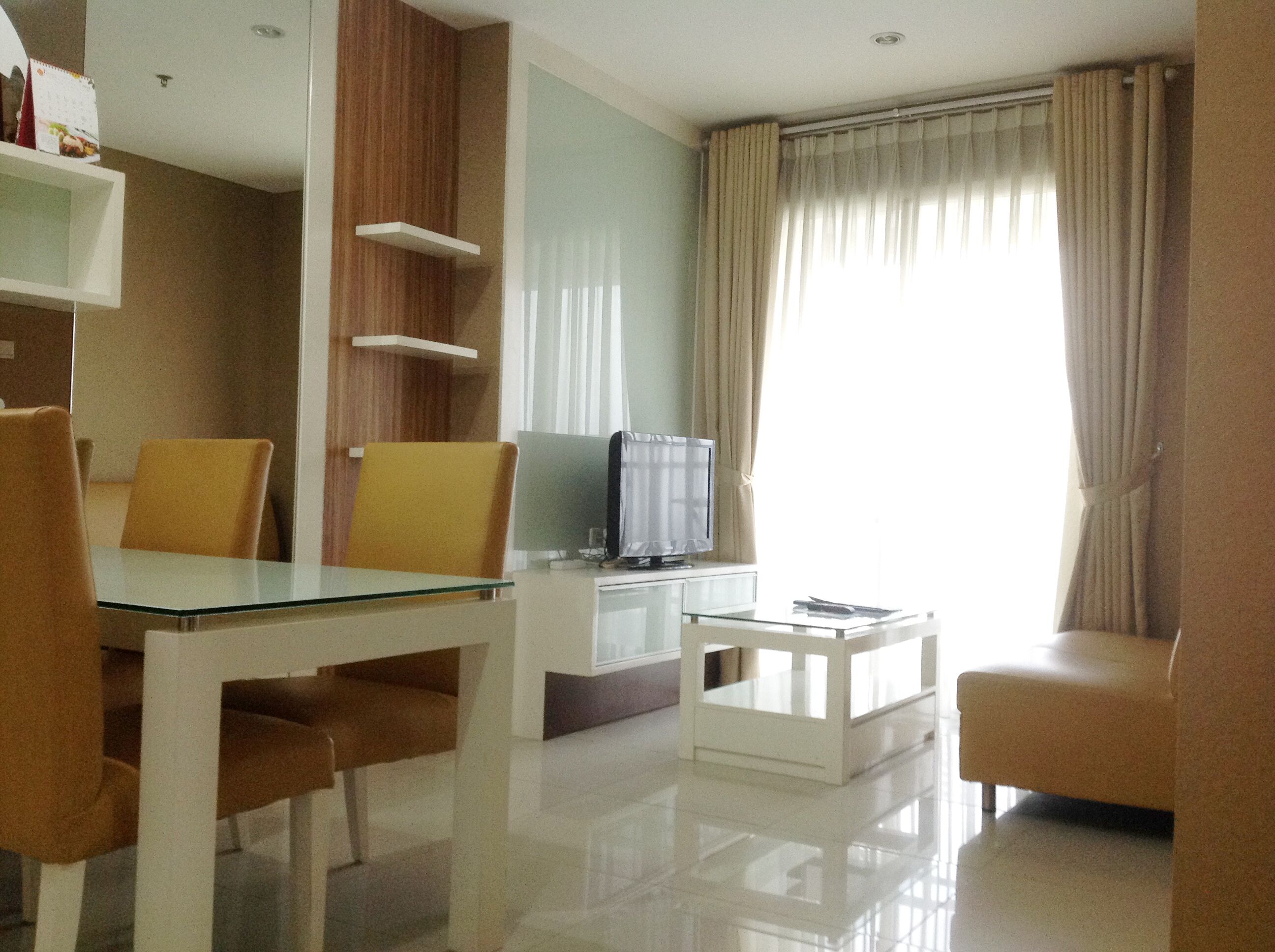 Lux and Cozy 1BR in Thamrin Executive Resd